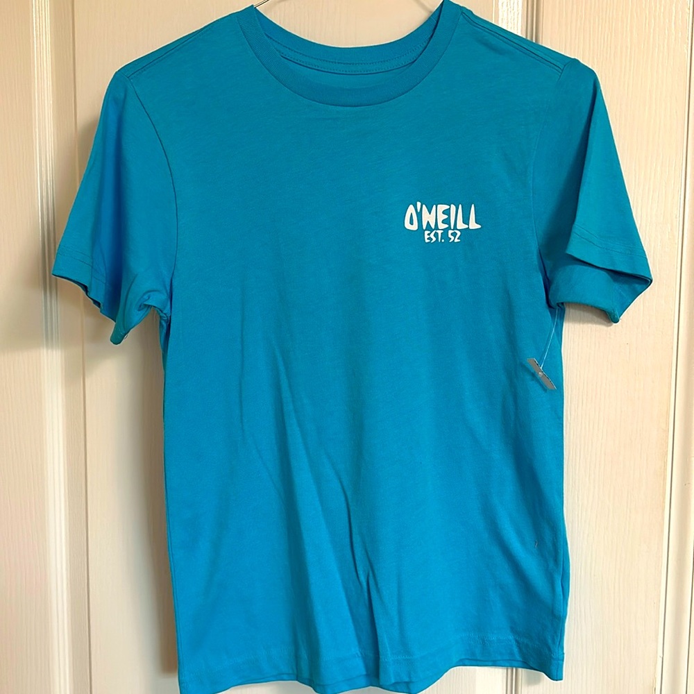 Youth boys, O’neill aqua blue, great beach print on back. Never worn w/tag.